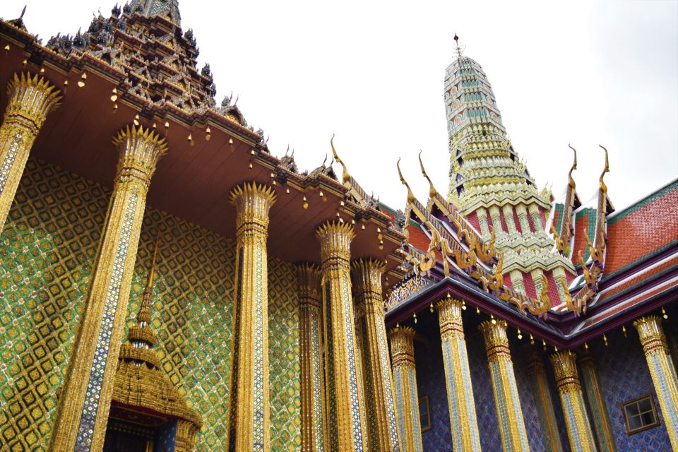 Bangkok: Half-Day Temple and Grand Palace Private Tour - Highlights of the Tour