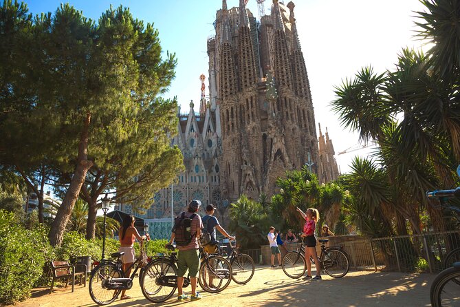 Barcelona City Highlights Bike Tour - Meeting and Pickup