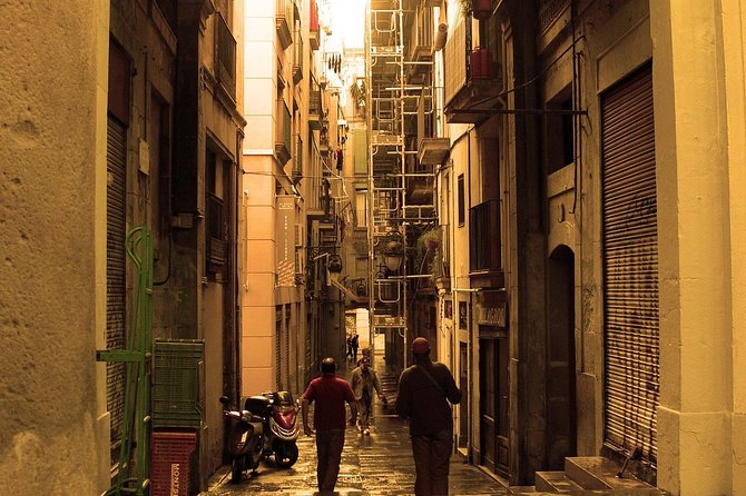 Barcelona Gothic Quarters Deepest Secrets & Sangria - Iconic Landmarks and Hidden Gems