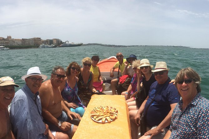 Boat Tour of Ortigia Island and Sea Caves - Meeting Point and Pickup