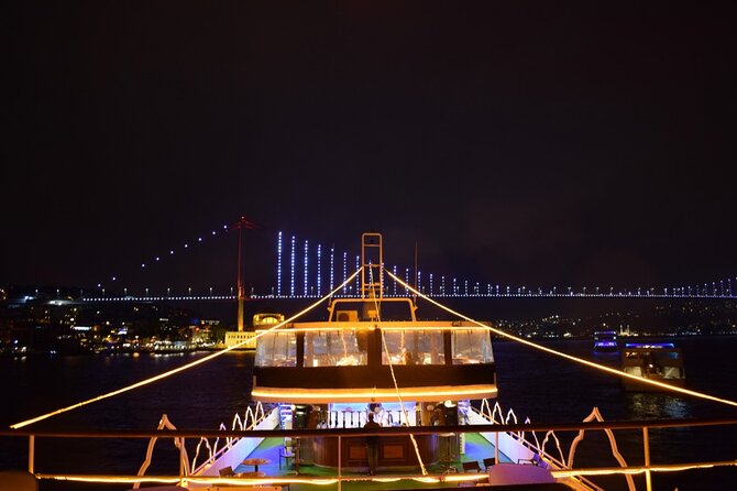 Bosphorus Dinner Cruise With Folk Dance and Live Performances - Dinner and Beverage Options