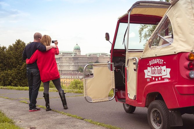 Budapest Romantic Private Tuk Tuk Tour - Meeting and Pickup Arrangements