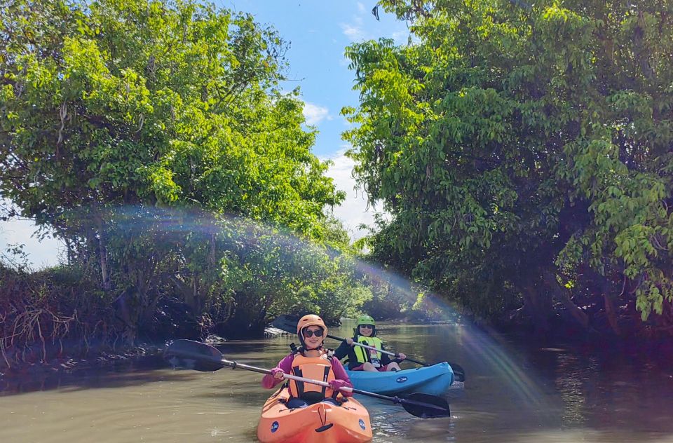 Canoeing Experience in Yogyakarta With Hotel Transfer - Exploring the Winongo River Ecosystem