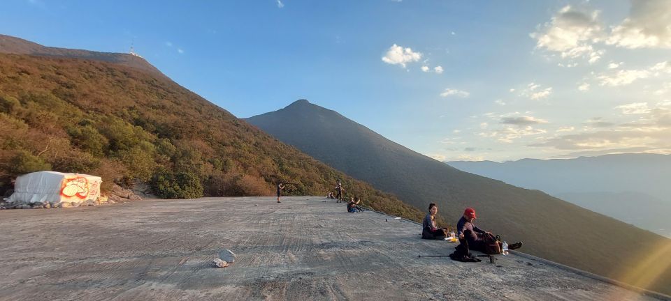 Cerro De La Silla Hiking Tour With Guide and Transfer - Duration and Availability of the Tour