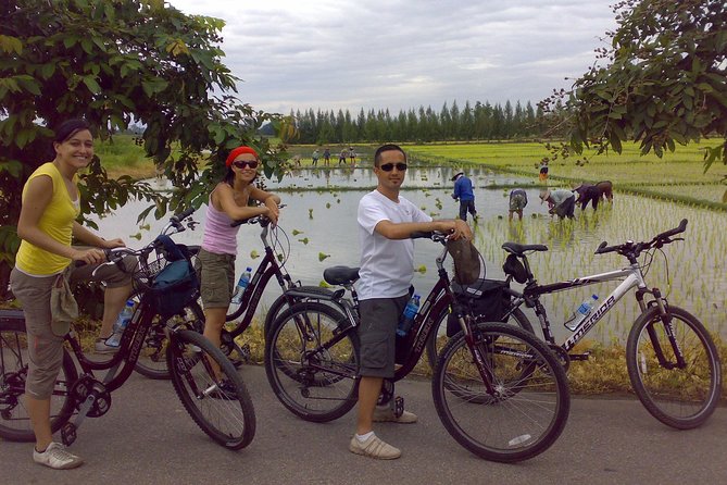 Chiang Mai Paradise Full-Day Cycling Adventure Tour - Group Size and Accessibility