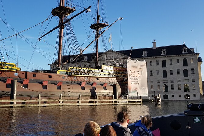 Classic Salonboat Tour in Amsterdam Including Cheese and Wine - Inclusions