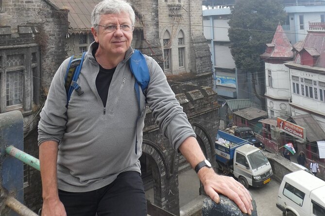 Colonial Heritage Walking Tour in Darjeeling - Tour Highlights: Iconic Landmarks