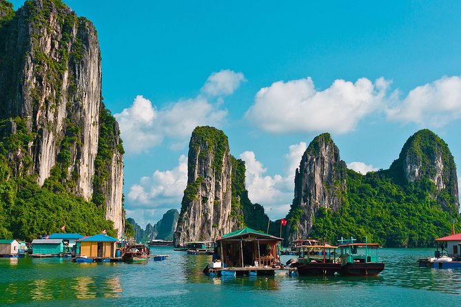 Deluxe Full Day Ha Long Bay With Kayaking - Visiting Thien Cung Cave