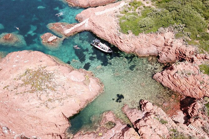 Departure Fréjus - the Creeks of Estérel - Sights and Attractions