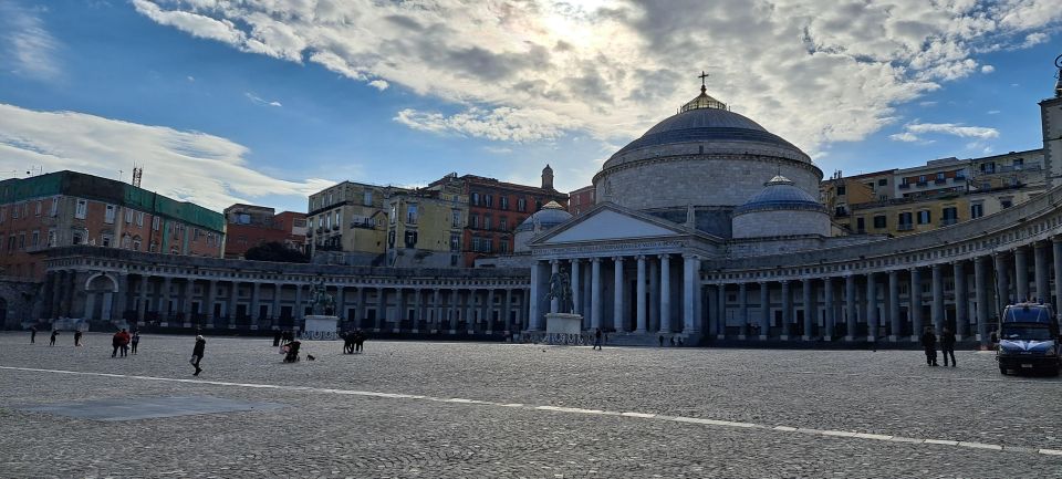 Discover the Castles of Naples - Castel SantElmo