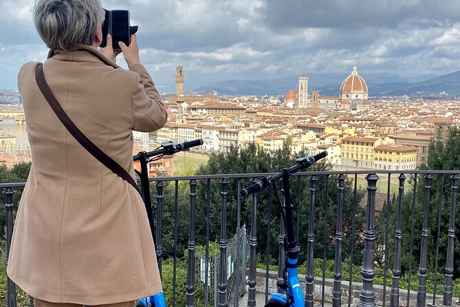 E-Scooter: Panoramic Tour of Florence - Highlights: Piazza Della Signoria