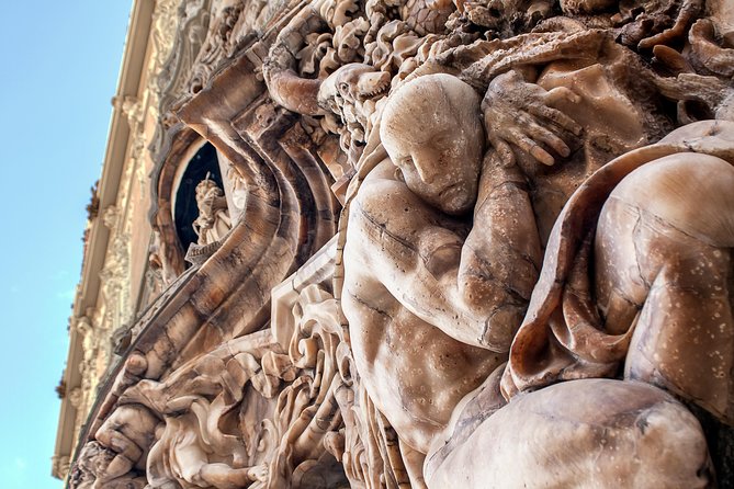 Essentials of Valencia and Its World Heritage Sites - Silk Exchange: Architectural Masterpiece