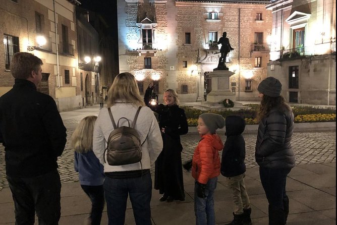 Evening Walking Tour: Spanish Inquisition & Legends of Old Madrid - Delving Into the Spanish Inquisition