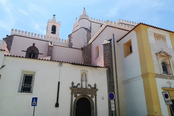 Évora With Love Walking Tours - Shopping for Local Handicrafts