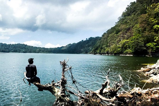 Explore Twin Lake Jungle Trekking and Canoeing - Meeting and Pickup