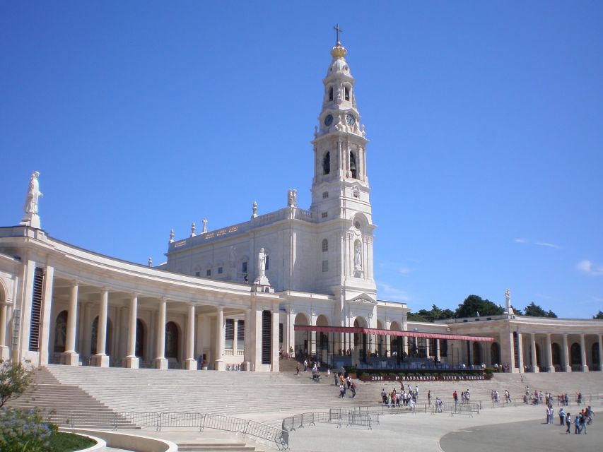 Fátima, Nazaré and Óbidos Tour From Lisbon - Booking Details