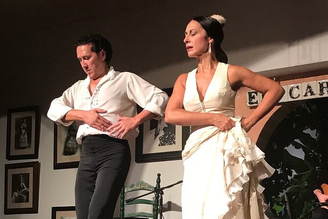 Flamenco Show in Cordoba at Tablao El Cardenal With a Drink - Talented Flamenco Troupe