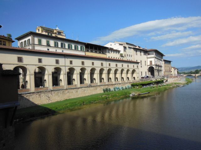 Florence Day Trip From Rome With Lunch - Pickup and Group Size