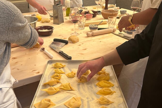 Florence: Pasta Cooking Class With Unlimited Wine - Inclusions and Highlights