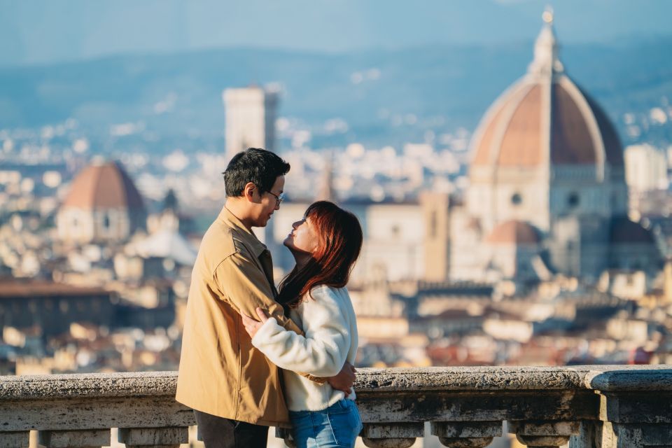 Florence: Private Photoshoot at Piazzale Michelangelo - Romantic Photoshoot at Piazzale Michelangelo