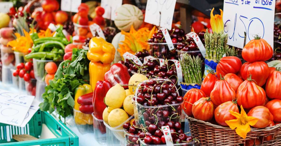 Forlì: Market, Cooking Demo & Meal at a Local's Home - Market Exploration