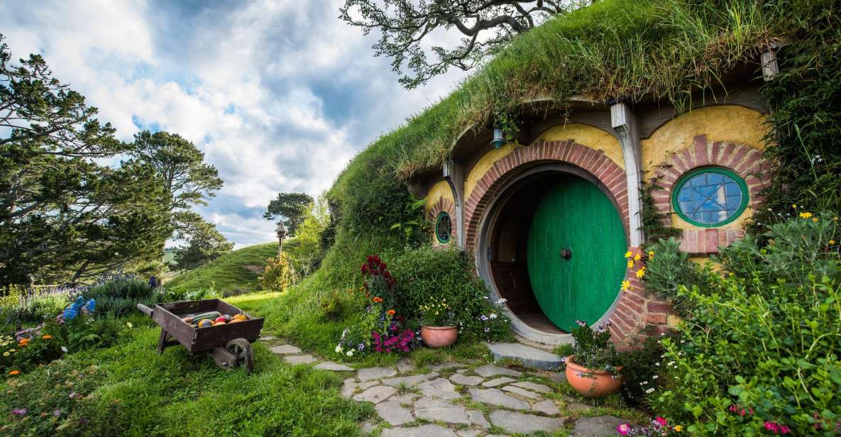 From Auckland: Lord Of The Rings Hobbiton Day Tour - Booking Information