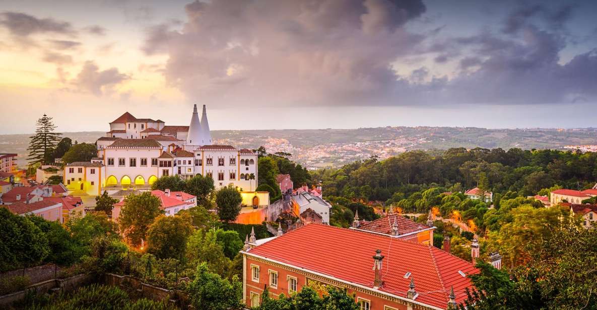 From Lisbon: Tour Sintra, Pena Palace, Regaleira and Cascais - Highlights of the Tour