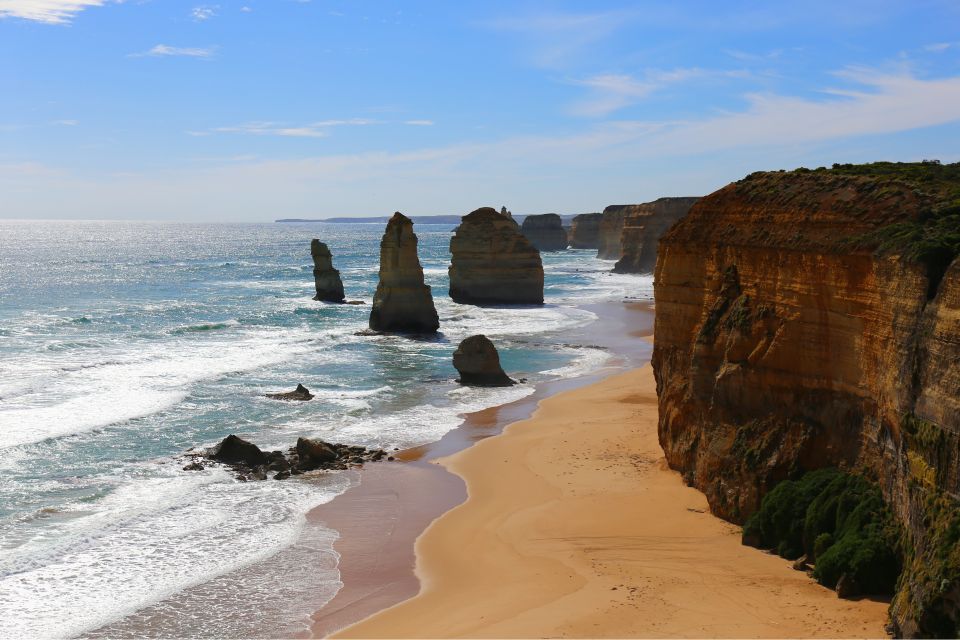 From Melbourne: Great Ocean Road & 12 Apostles Full-Day Tour - Itinerary Highlights