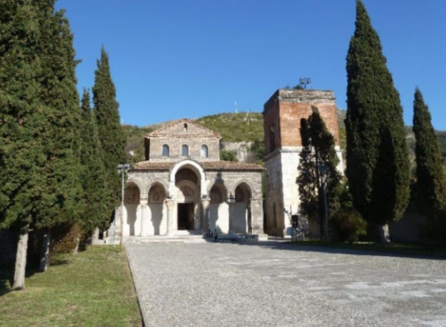 From Naples: Caserta, Aqueduct and Amphitheater Day Tour - Aqueduct of Vanvitelli