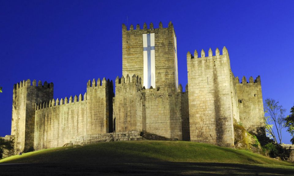 From Porto: Private Braga and Guimarães Tour With Pickup - Historic City of Braga