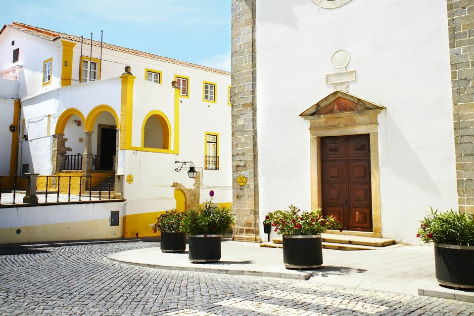 Full Day Tour in Evora - Pickup and Drop-off