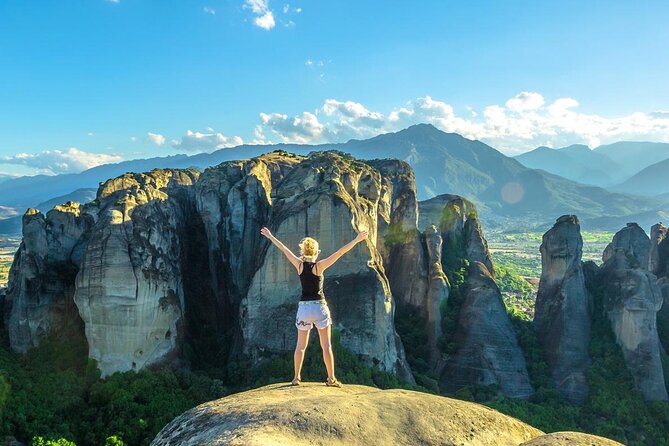 Full-Day Trip to Meteora From Thessaloniki - Transportation Details