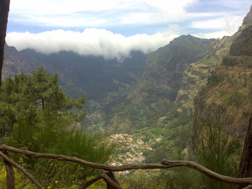 Funchal: Nuns Valley Private Half Day Tour - Panoramic Views