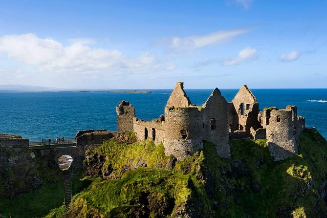 Giant Causeway, Dark Hedges & Whiskey Distillery Tour From Dublin - Visiting the Giants Causeway