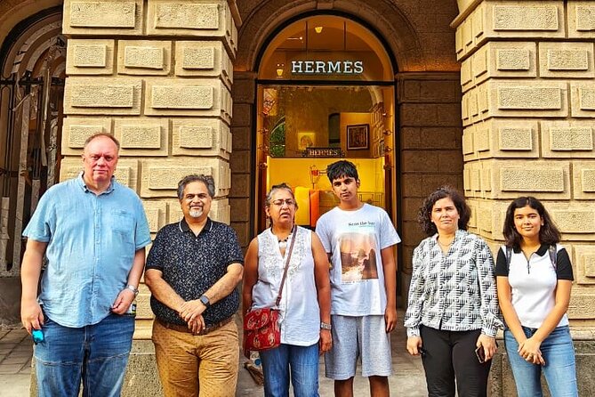 Group Guided Walking Tour in Fort and Colaba - Exploring the Fort