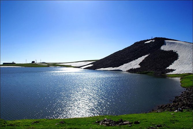 Group Tour: Amberd, Aragats, Lake Kari, Saghmosavank, Alphabet - Attractions Included