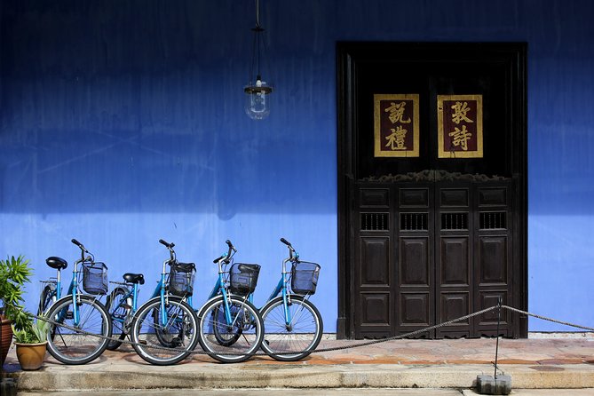 Guided Tour of Cheong Fatt Tzes Blue Mansion in George Town - Architectural Convergence: East and West