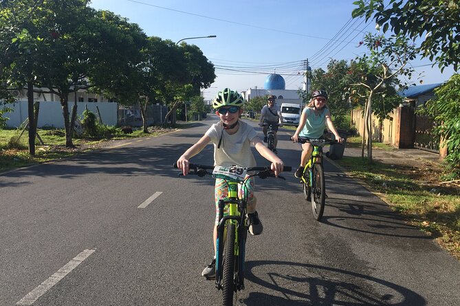 Half-Day Heritage Bike Tour in Kuching - Tour Inclusions