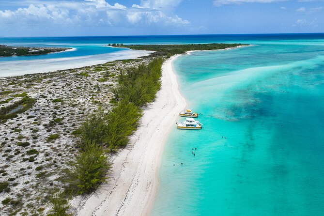 Half Day Private Boat Charter at Grace Bay, Providenciales - Meeting and Pickup Details