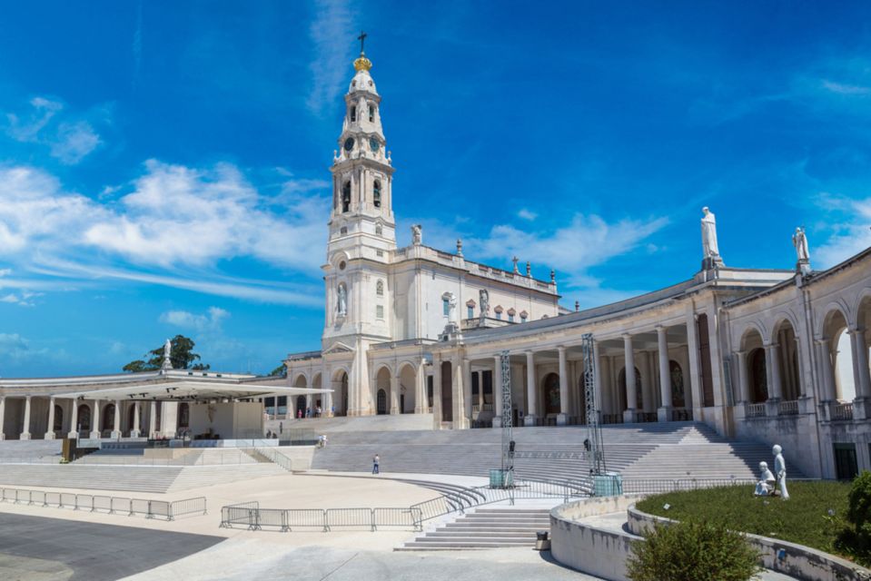 Half-Day Private Tour in Fatima From Lisbon - Sanctuary of Our Lady of Fatima