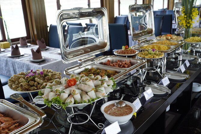 Halong Luxury Cruise With Buffet Lunch From Hanoi With Transfer - Luxury Amenities