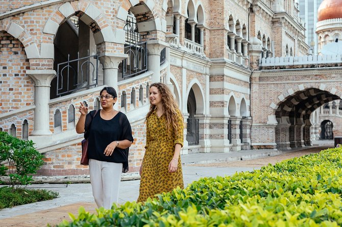 Highlights & Hidden Gems With Locals: Best of Kuala Lumpur Private Tour - Iconic Landmarks in the City