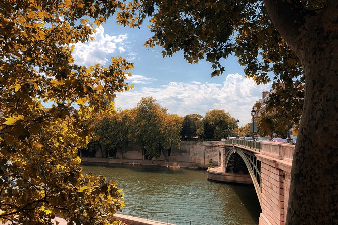 Historical Paris Walking Tour to Vibrant Food Market - Paris Exploration