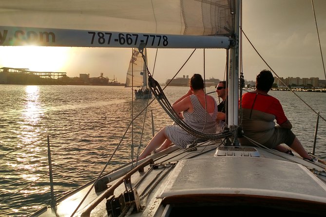 Historical San Juan Bay Sunset Sailing Tour - Inclusions and Amenities