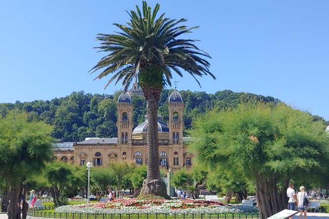 History and Flavors of San Sebastian With Lunch - Tour Details and Inclusions