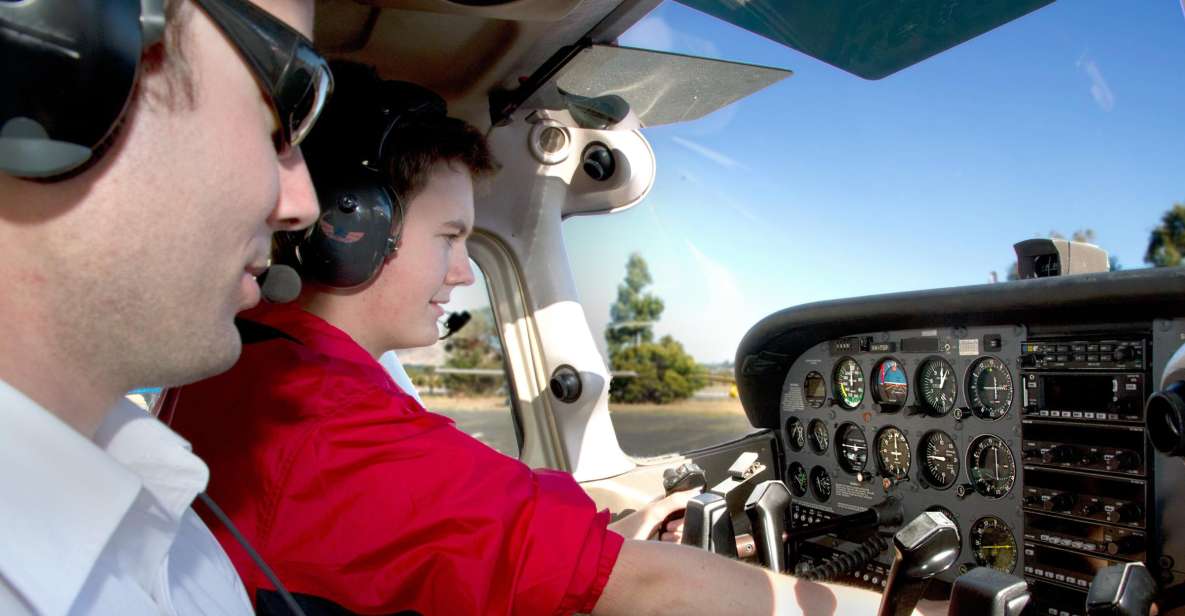 Hobart: Introductory Flying Lesson - Experience Highlights