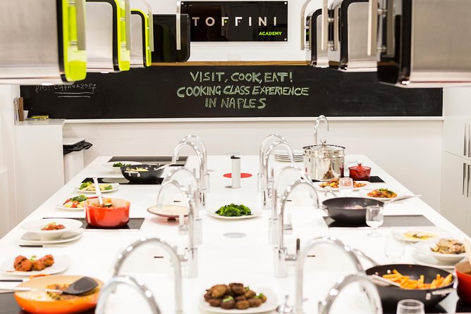 Homemade Pizza Class in Naples - Location and Meeting Point
