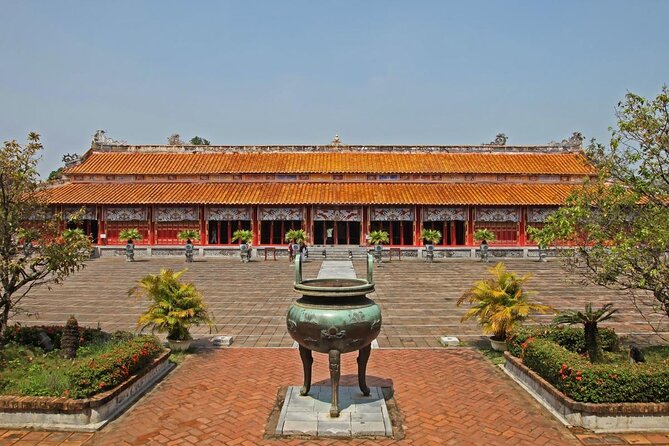 Hue Imperial City Walking Tour (Kids Half-Price) - Highlights of the Imperial City