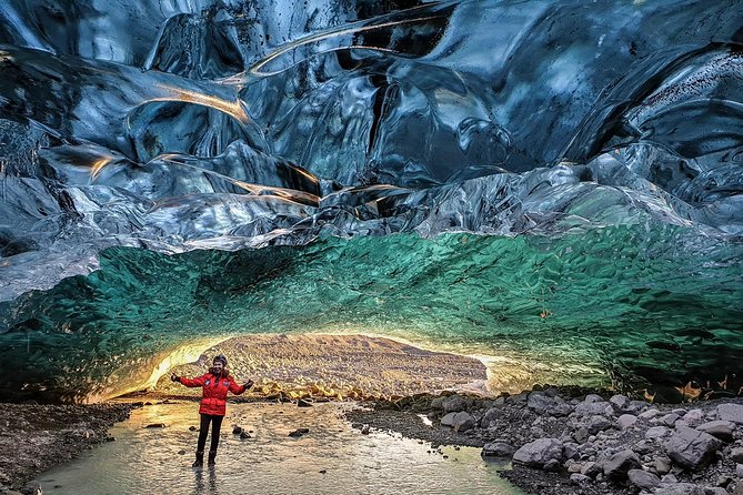 Ice Cave and Glacier Walk Into Blue Glacier Canyon - Discovering a Less-Crowded Ice Cave