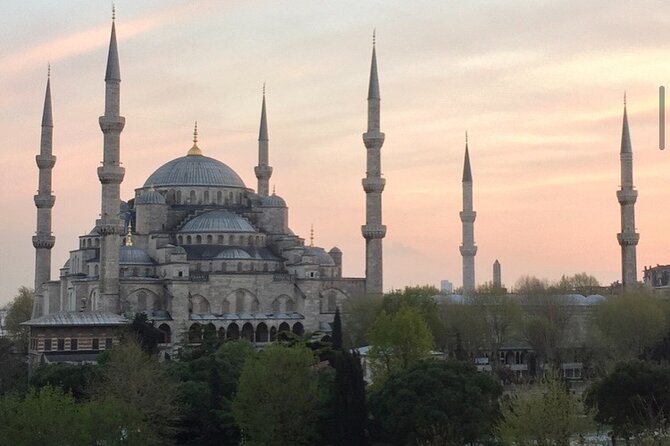 Istanbul Private Walking Highlights Tour - Guided Commentary